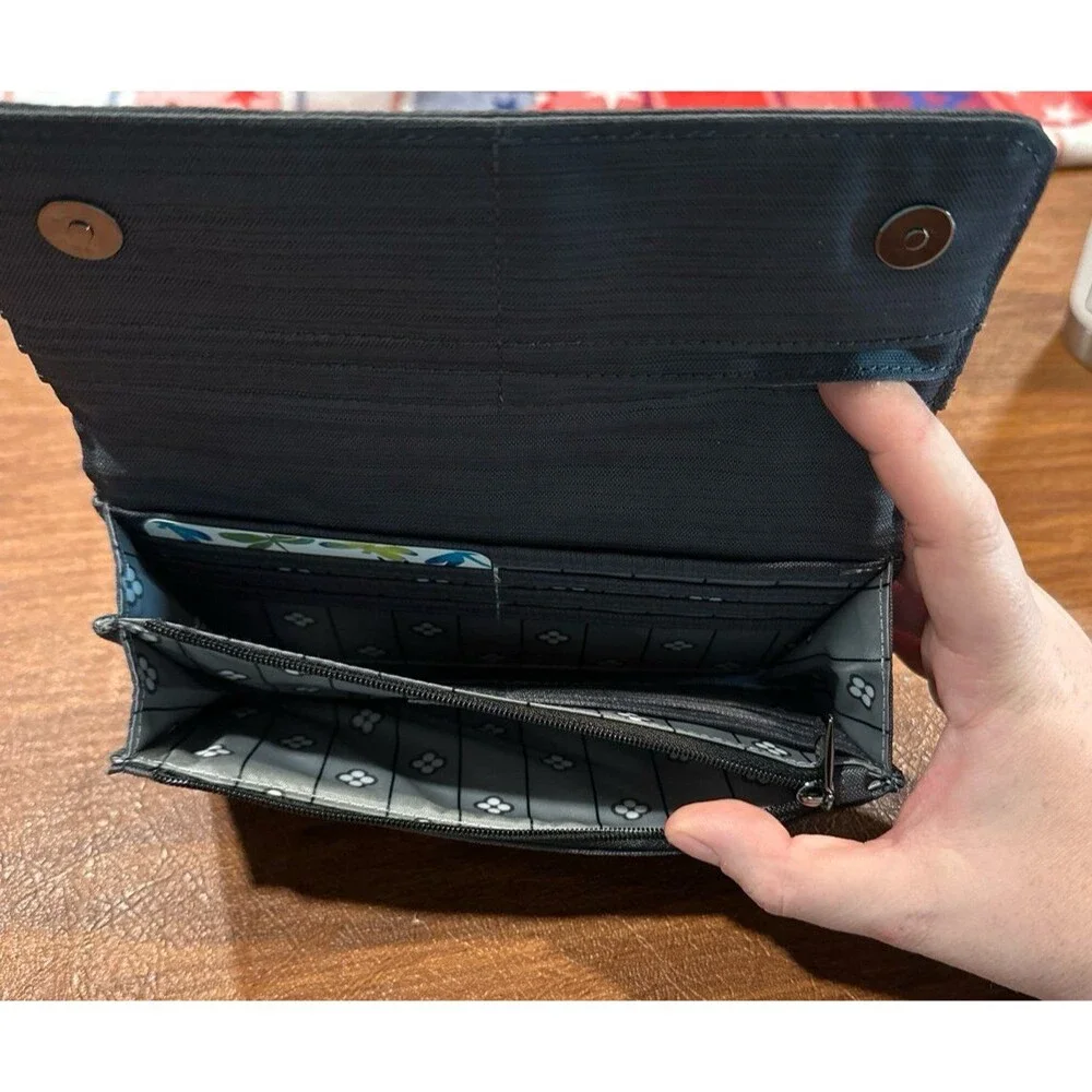 Lug Classic Quilted Wallet with Buckle Closure - Throttle